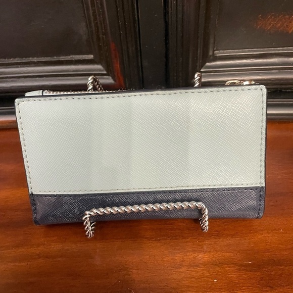 EUC Kate Spade TWO TONE BLUE LEATHER CARD WALLET - Picture 4 of 5